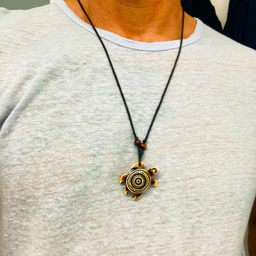 Very nice turtle necklace for summer ☺️